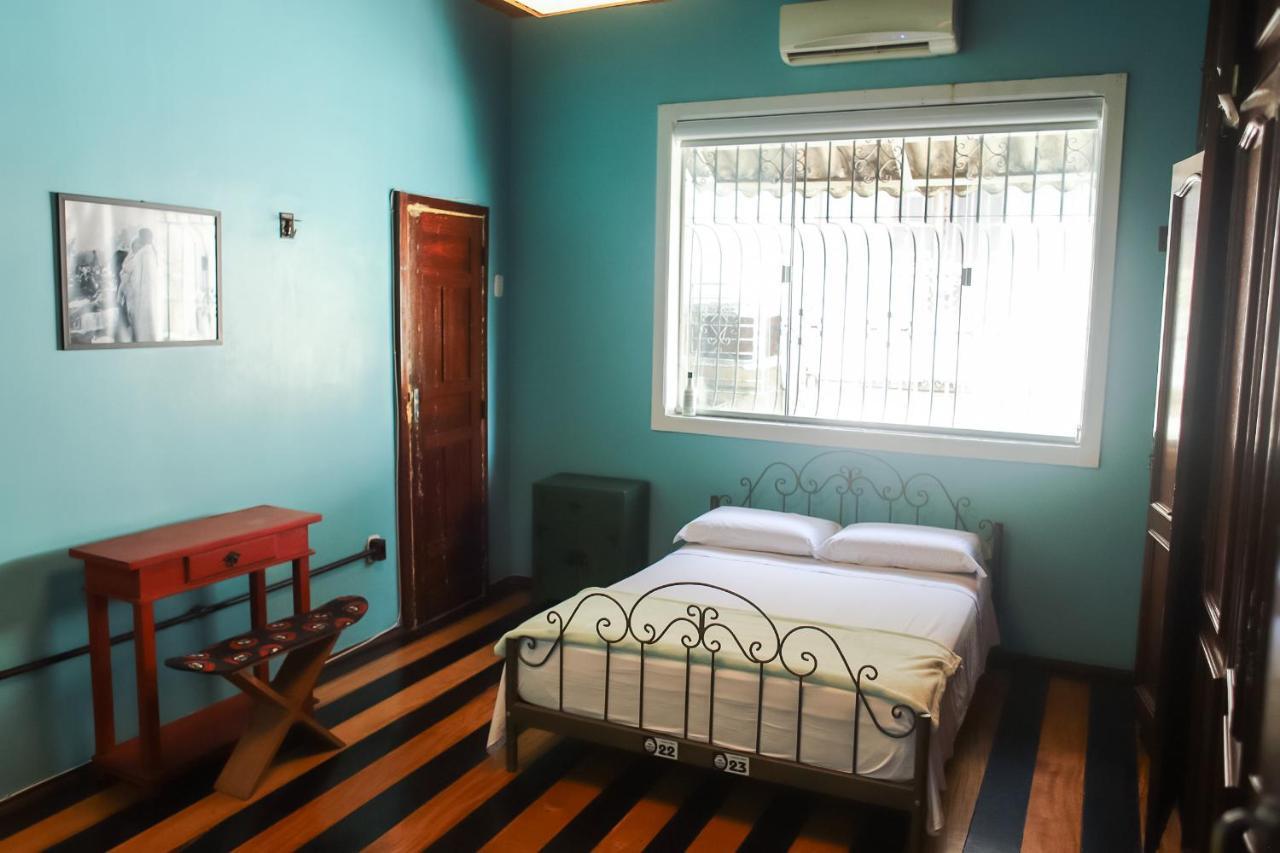 Ovibe Party Hostel Μπελέμ Εξωτερικό φωτογραφία